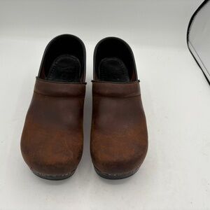 Dansko Women’s 41 US 10.5-11 Professional Distressed Clog Brown Casual